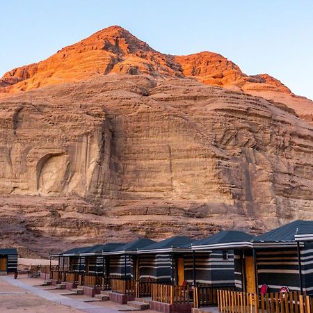 Salman Zwaidh Camp Hotel Wadi Rum Exterior foto